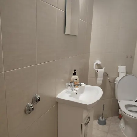 Apartment партерни студия без обособен балкон ул т светослав 5 и ул българия Pomorie